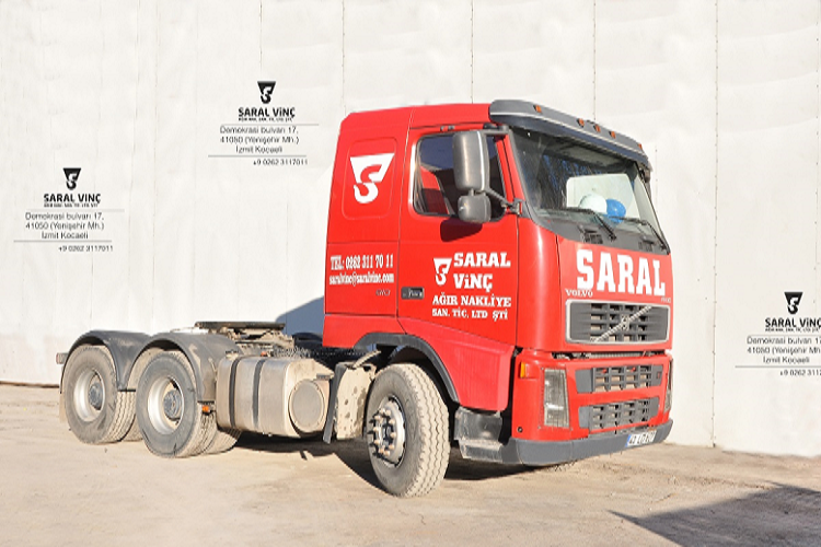 Saral Vinç ağır nakliye tırı